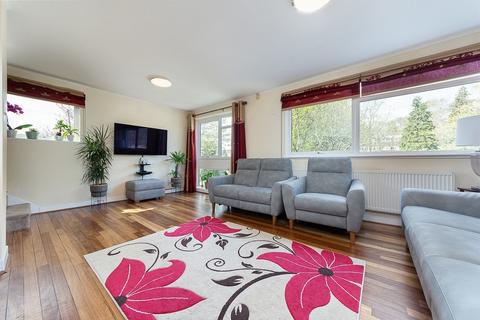 27 Langton Way, Croydon, CR0 5BQ