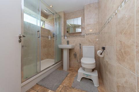 27 Langton Way, Croydon, CR0 5BQ