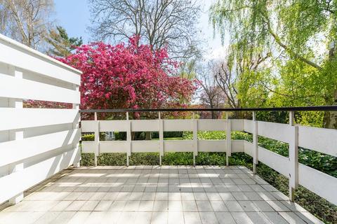 27 Langton Way, Croydon, CR0 5BQ