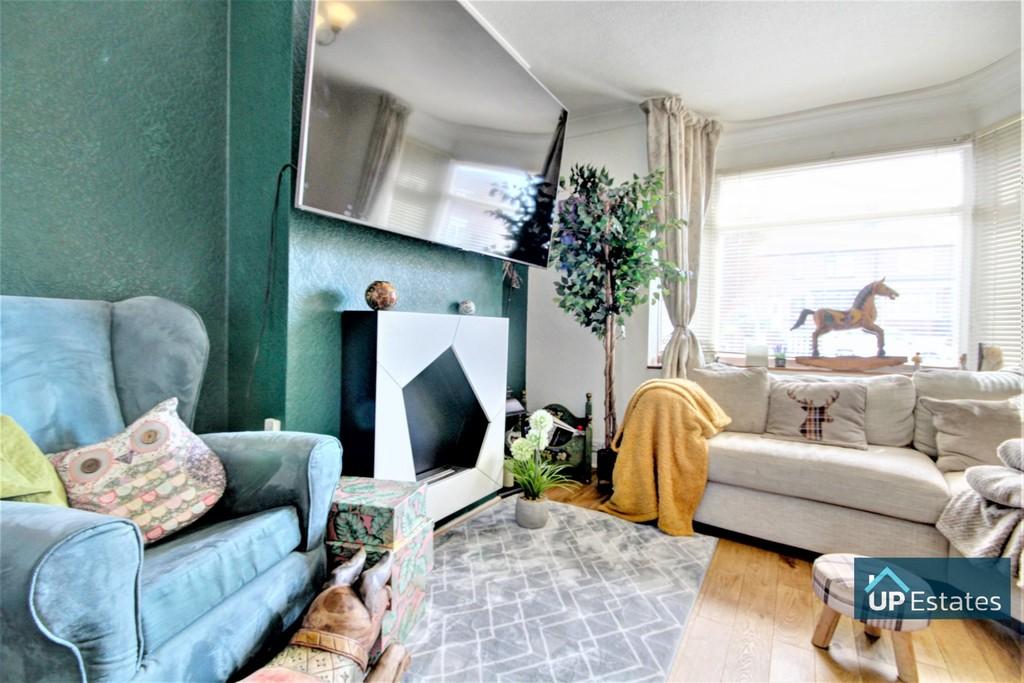 St. James Lane, Coventry 3 bed terraced house £170,000
