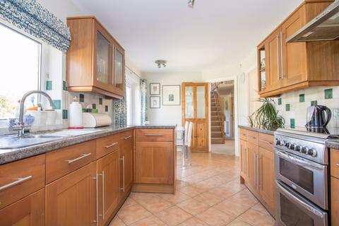 31 Britten Road, Penarth, CF64 3QJ