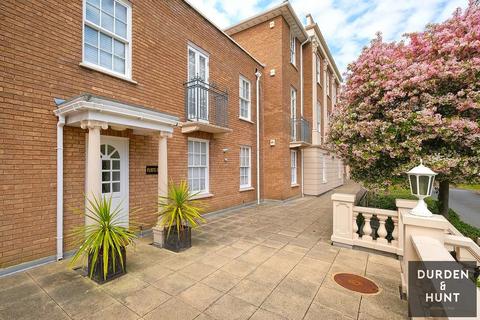 3 bedroom apartment for sale - Theydon Bower, Epping, CM16