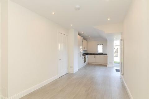 4 bedroom terraced house to rent, Comiston Drive, Edinburgh