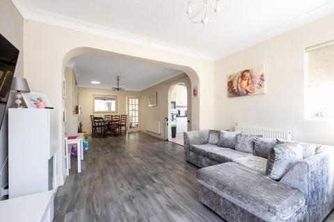 11 Alexander Close, Sidcup, DA15 8QY