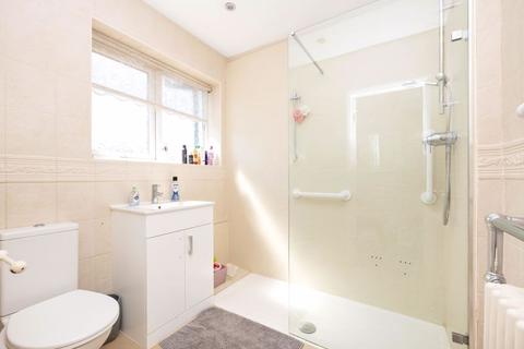 11 Alexander Close, Sidcup, DA15 8QY
