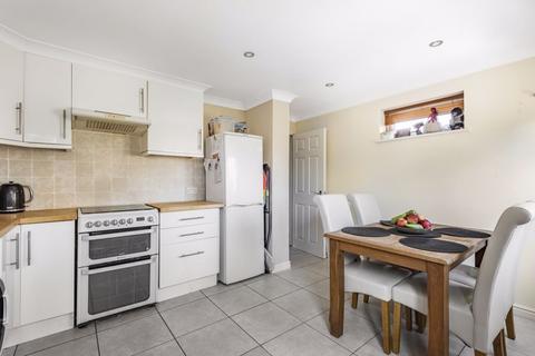 53 Ambleside, Botley, Southampton, SO30 2NT