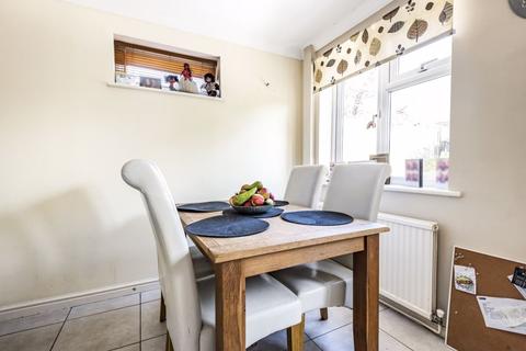 53 Ambleside, Botley, Southampton, SO30 2NT