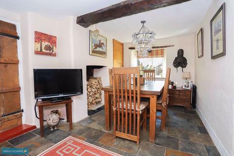 5 Rectory Road, Norton Fitzwarren, Taunton, TA2 6SB
