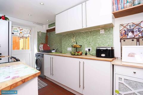 5 Rectory Road, Norton Fitzwarren, Taunton, TA2 6SB