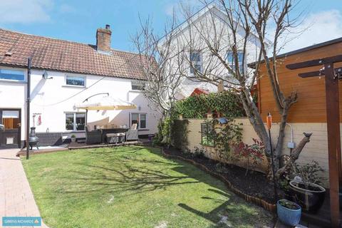 5 Rectory Road, Norton Fitzwarren, Taunton, TA2 6SB