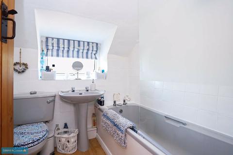 5 Rectory Road, Norton Fitzwarren, Taunton, TA2 6SB