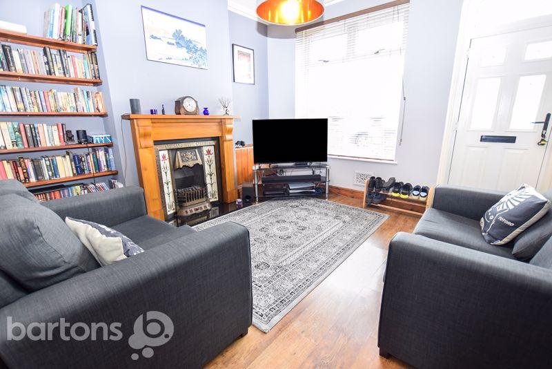 Bawtry Road, BRAMLEY 2 bed terraced house £110,000
