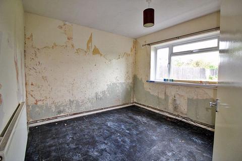136 Deans Road, Eastfield, Wolverhampton, WV1 2BA