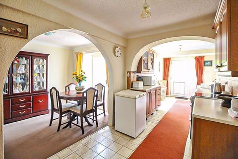 2 High Park Close, Dudley, DY3 1RB