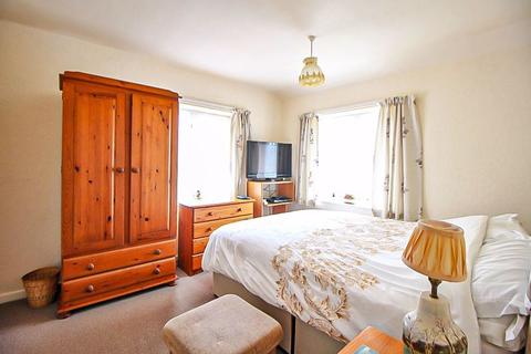 2 High Park Close, Dudley, DY3 1RB