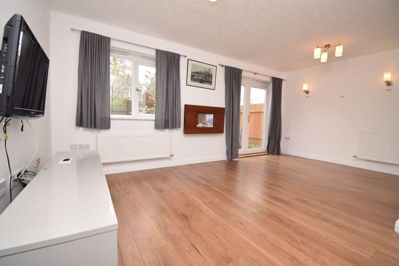 65 Llys Pentre, Broadlands, Bridgend, CF31 5DY 3 bed detached house £