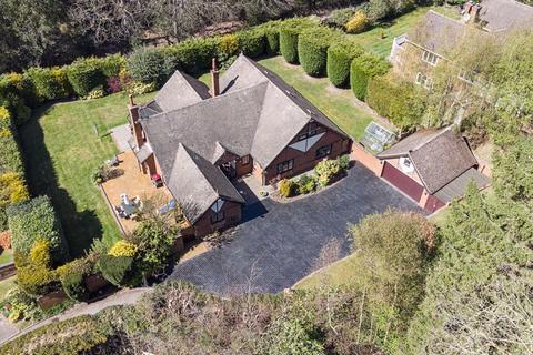 9 Applecross, Four Oaks, Sutton Coldfield, B74 2RD