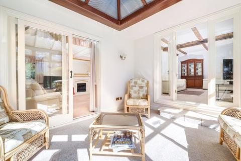 9 Applecross, Four Oaks, Sutton Coldfield, B74 2RD