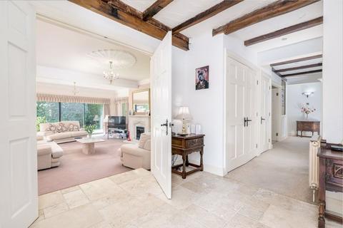 9 Applecross, Four Oaks, Sutton Coldfield, B74 2RD
