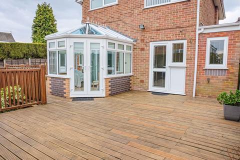28 Whitethorn Crescent, Sutton Coldfield, B74 3SB