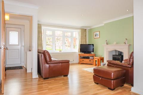 28 Whitethorn Crescent, Sutton Coldfield, B74 3SB