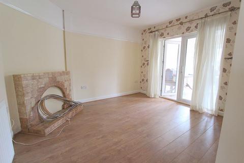 3 bedroom semi-detached house to rent, Onibury Road, Birmingham