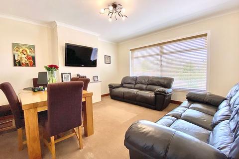 37 St. Cuthberts Road, Prestwick, KA9 2EA