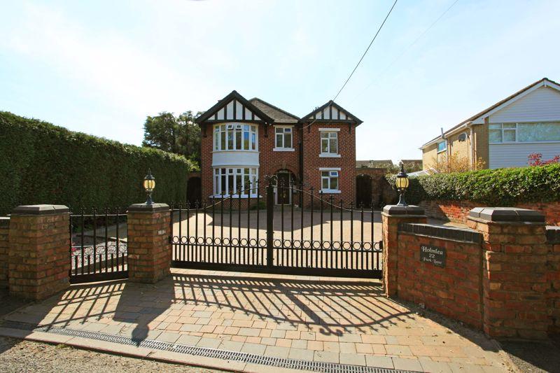 "Holmlea", 22 Park Lane, Shifnal 4 bed detached house £574,950
