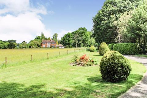 Highwood Leek Road, Dunwood, Stoke-on-trent, ST9 9AR