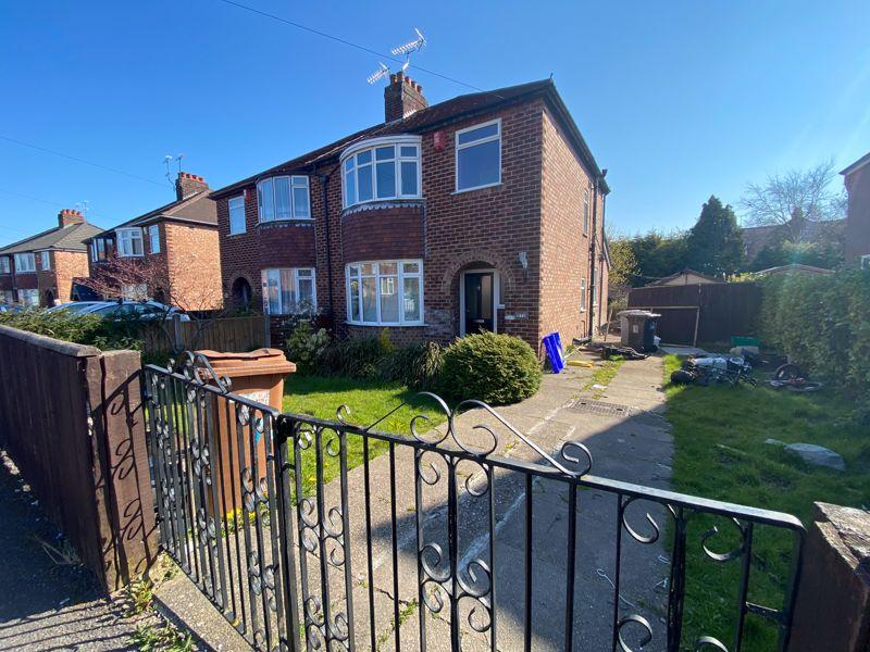 Jubilee Avenue, Crewe 3 bed semidetached house £129,950