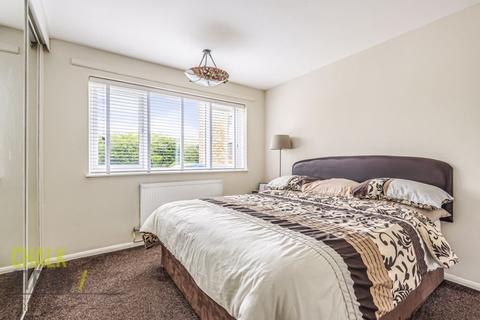 108 Bevan Way, Hornchurch, RM12 6DT