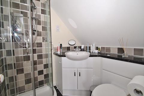 1b Judds Close, Witney, OX28 2JY
