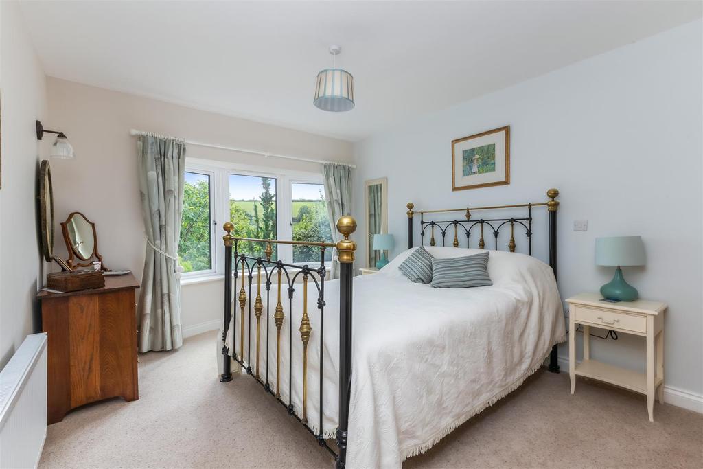 Bedroom 3.jpg