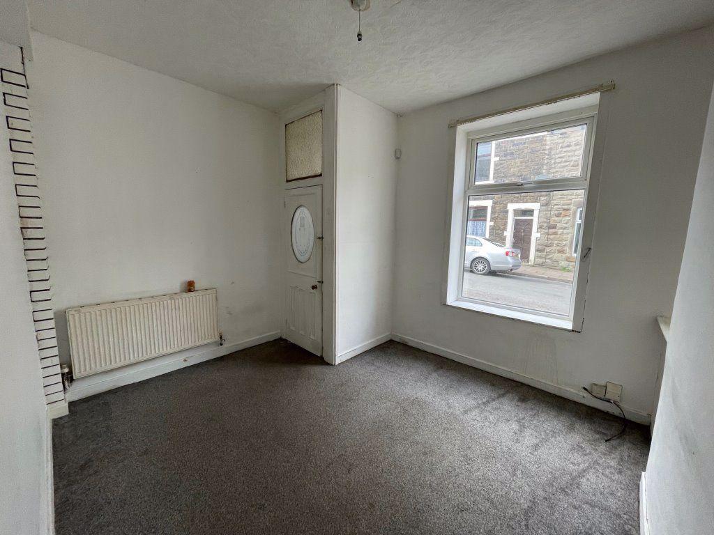 Bridge Street, Rishton, Lancashire 2 bed terraced house £425 pcm (£98 pw)