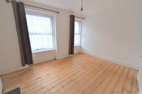 8 Ceramic Terrace, Barnstaple, EX32 8JD