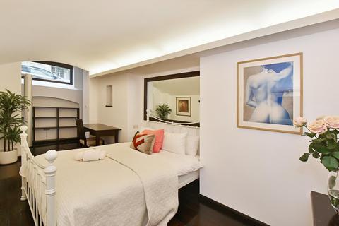 4, 2 - 3 Lyall Street, London, SW1X 8DW