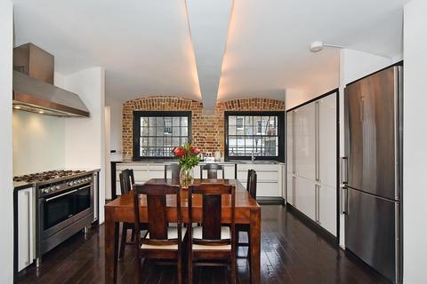 Flat 4, 4 Lyall Street, London, SW1X 8DW