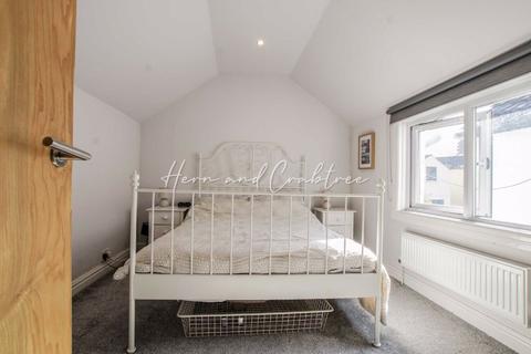 17 Alexandra Road, Canton, Cardiff, CF5 1NS