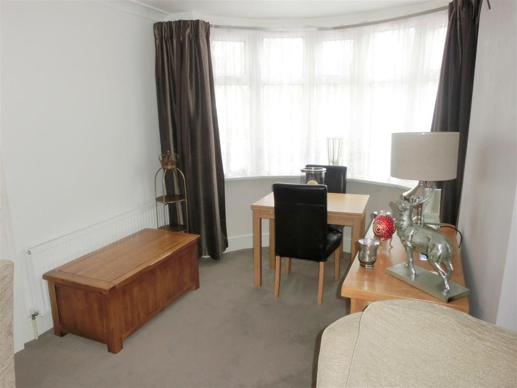 Herondale Road, Sheldon, Birmingham 3 bed semidetached house £240,000