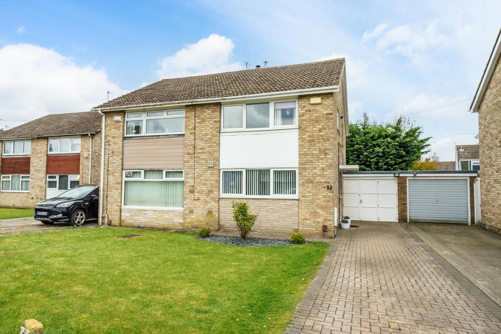 Sherringham Drive, Woodthorpe, York 3 bed semidetached house £265,000