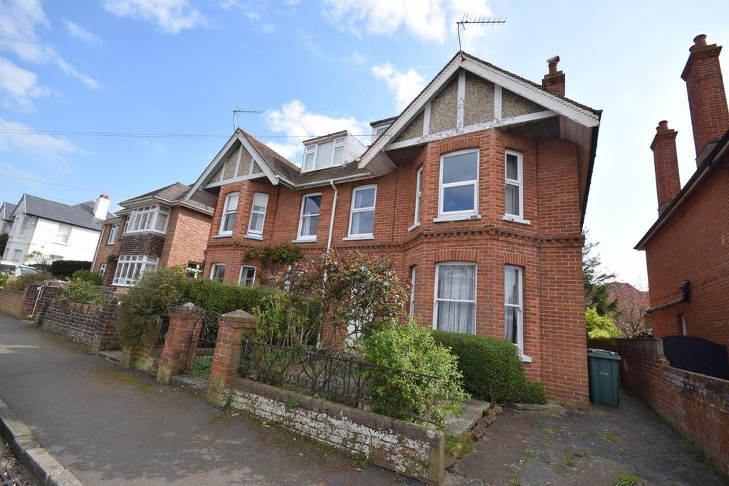 Fairy Road, Seaview, PO34 5HF 2 bed apartment £285,000
