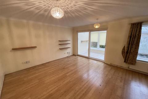 2 Village Close, London, E4 9HT