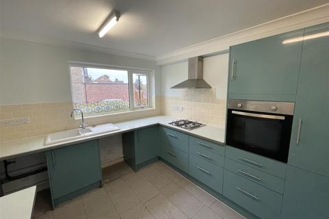 2 Village Close, London, E4 9HT