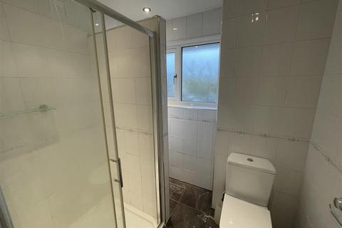 2 Village Close, London, E4 9HT