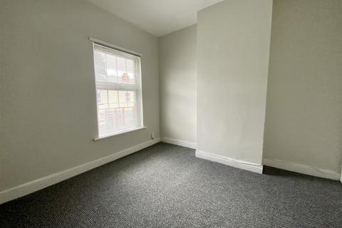 9 Benthall Road, Coventry, CV6 7AF