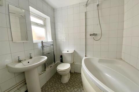 9 Benthall Road, Coventry, CV6 7AF