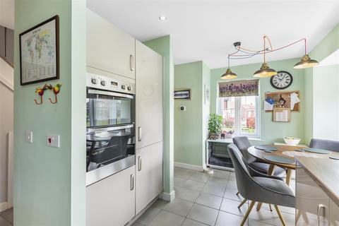 1 Meadow Drive, Malton, YO17 7PH