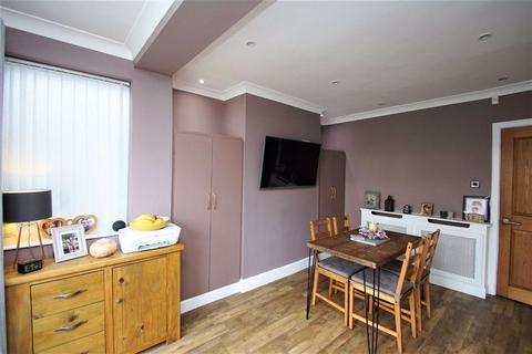 39 Brian Crescent, Leeds, LS15 7PL