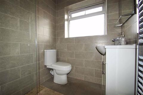 39 Brian Crescent, Leeds, LS15 7PL