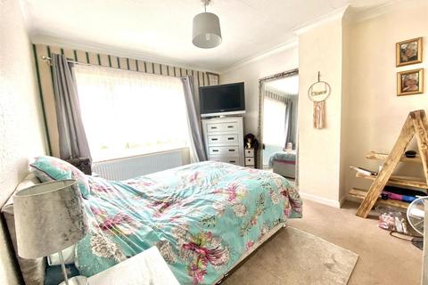 5 Church Mount, Mappleton, Hornsea, HU18 1XU